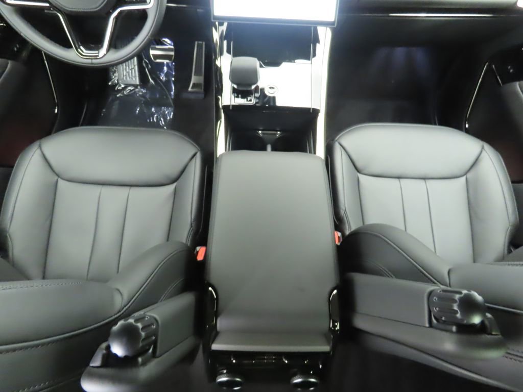 New 2025 Land Rover Range Rover Sport Dynamic SE image 18
