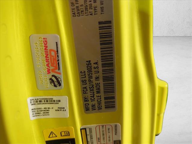 Used 2023 Jeep Wrangler Unlimited Rubicon 392 w/ Dual Top Group image 27