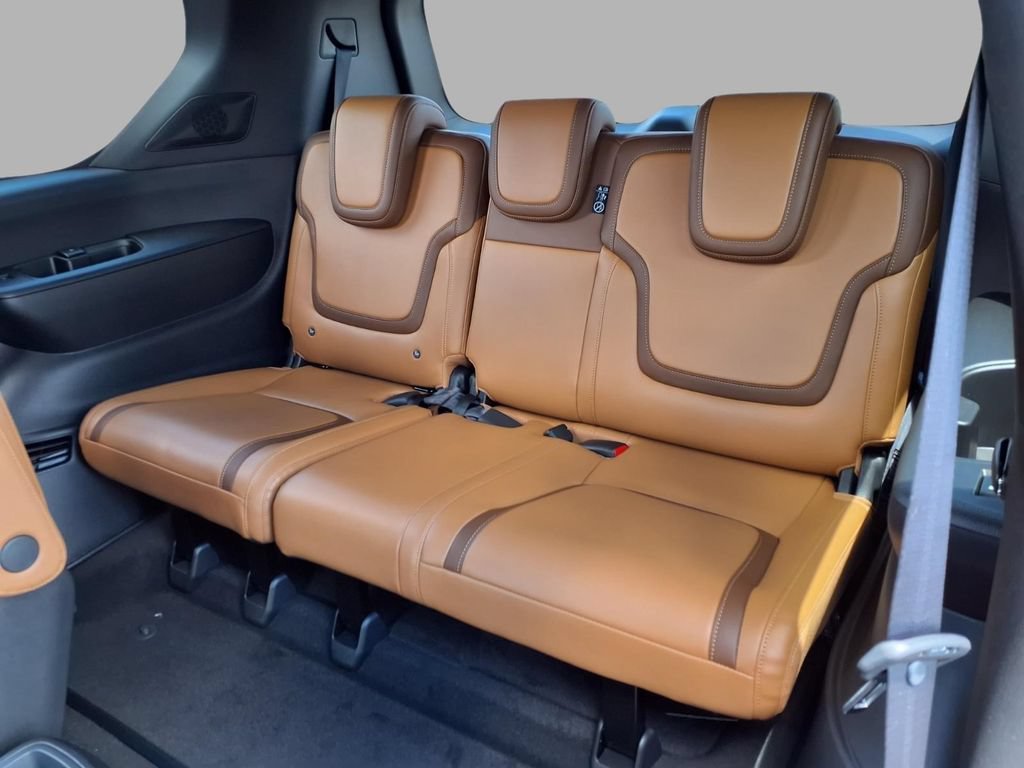 New 2026 Nissan Armada SL w/ Captain's Chari Seat Package AWD/4WD image 23