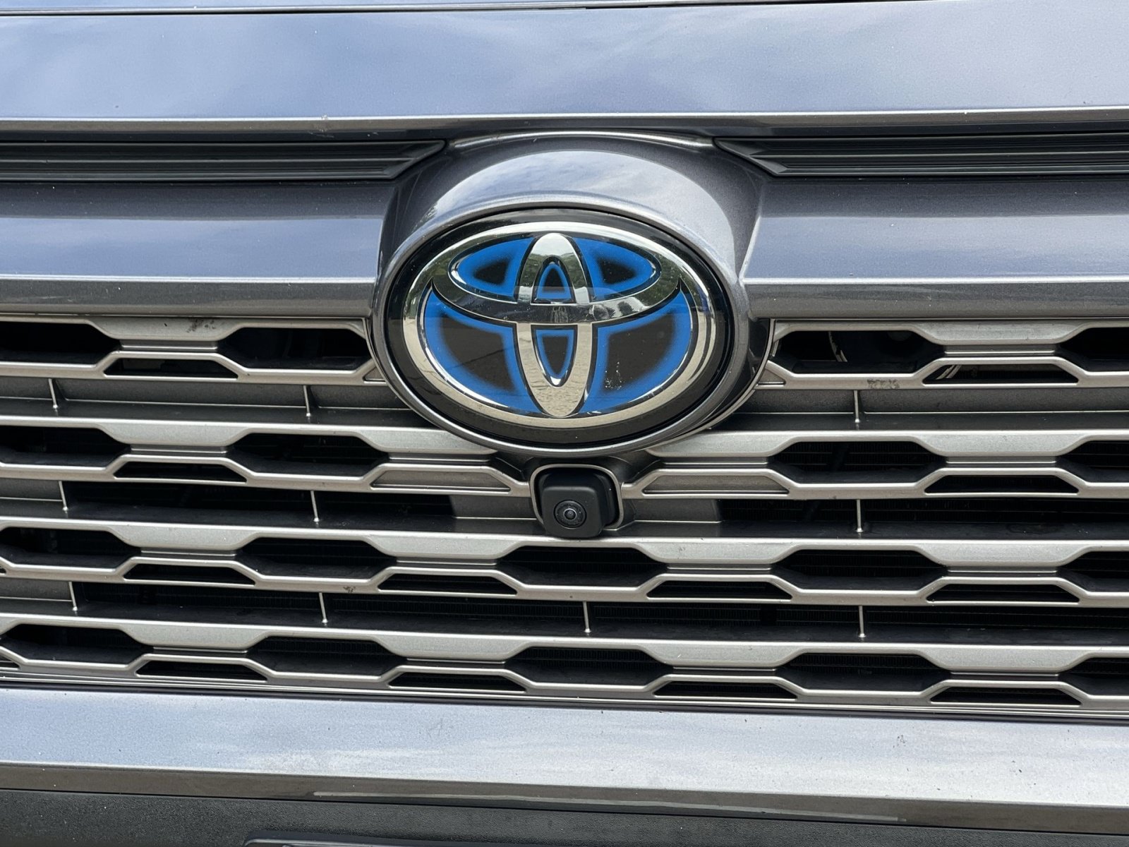 Used 2024 Toyota RAV4 Limited w/ Advanced Technology Package AWD/4WD image 12