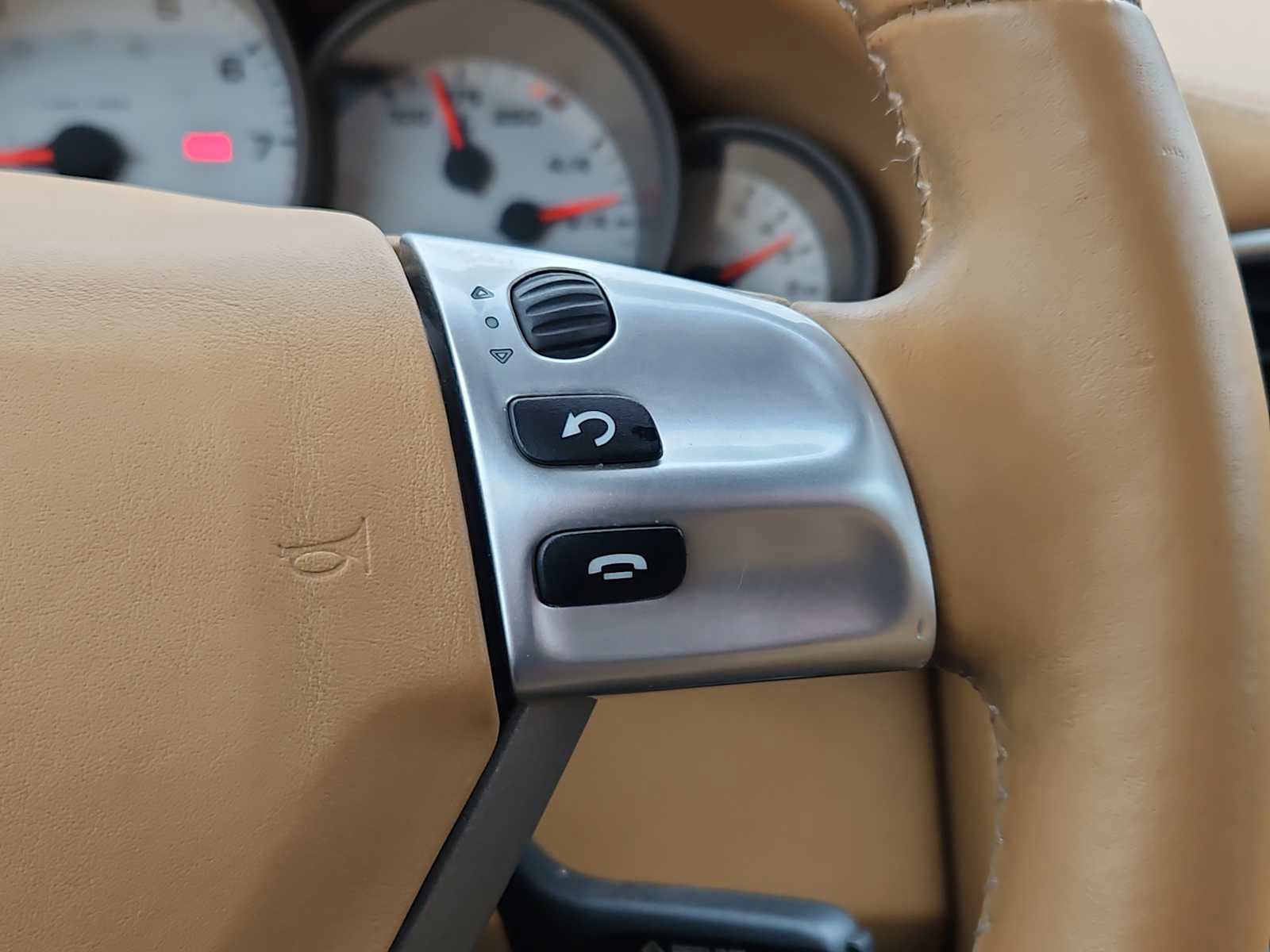 Used 2007 Porsche 911 Carrera S image 25