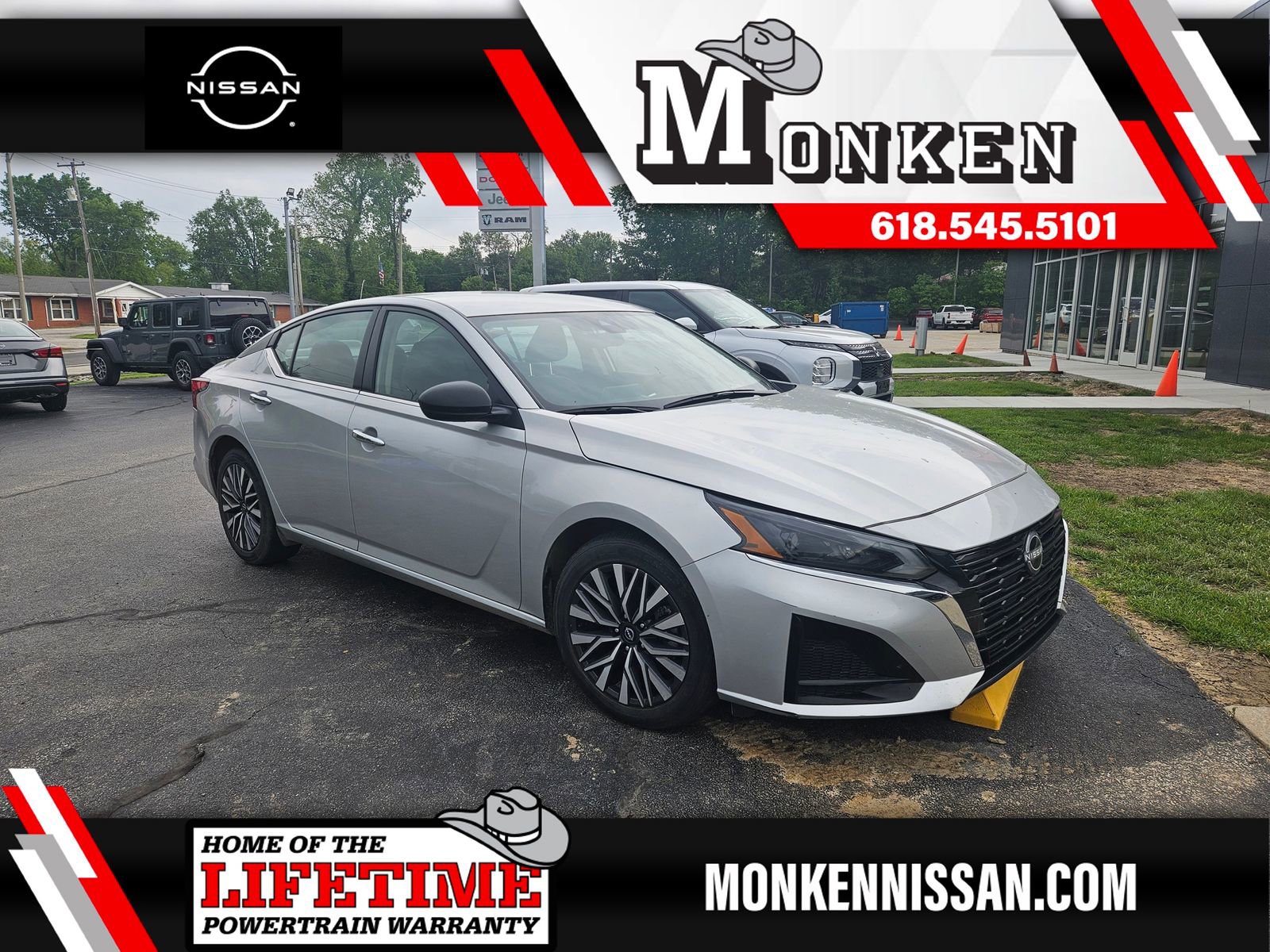 Used 2024 Nissan Altima 2.5 SV