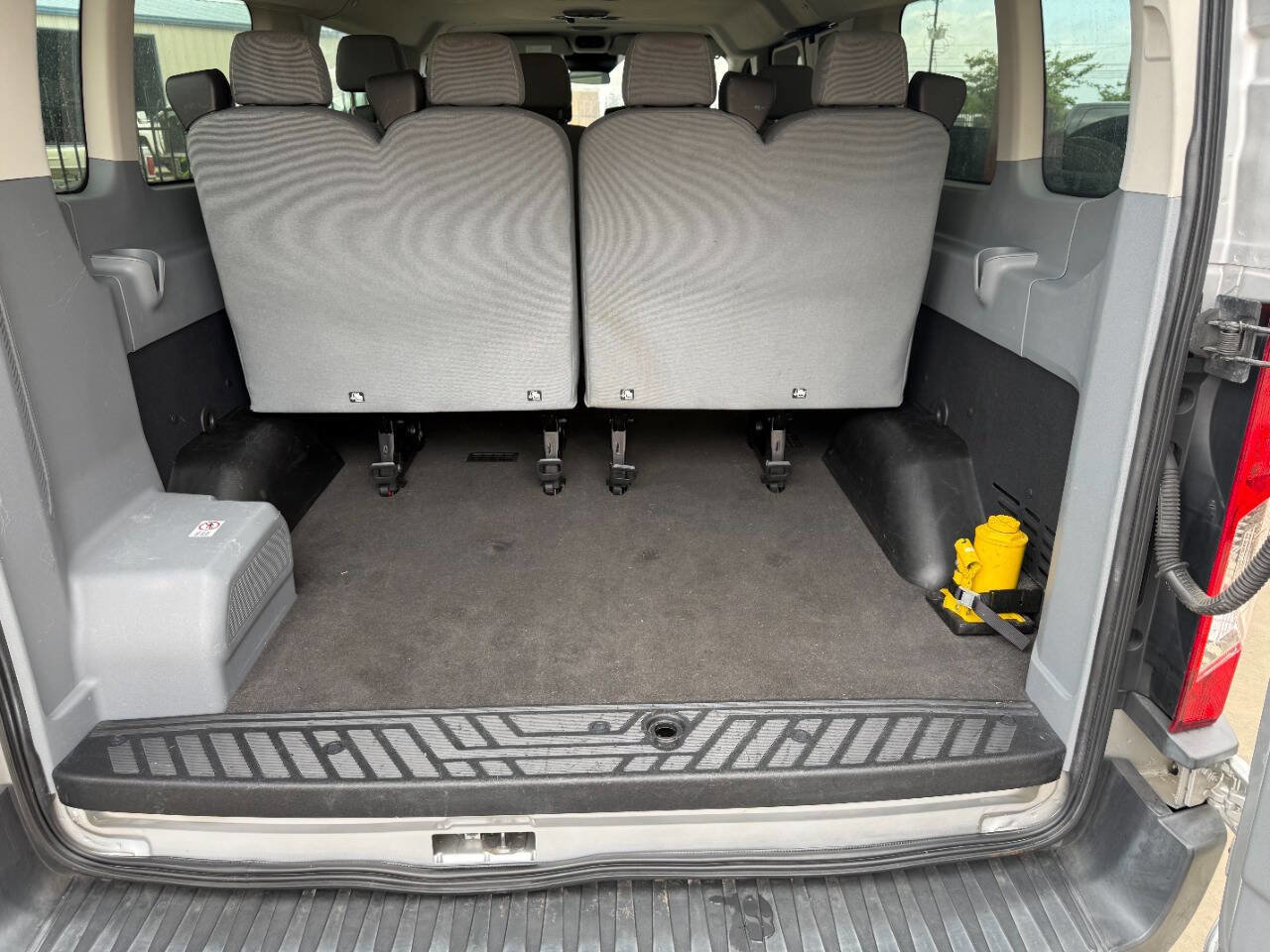 Used 2015 Ford Transit 350 XLT RWD image 23