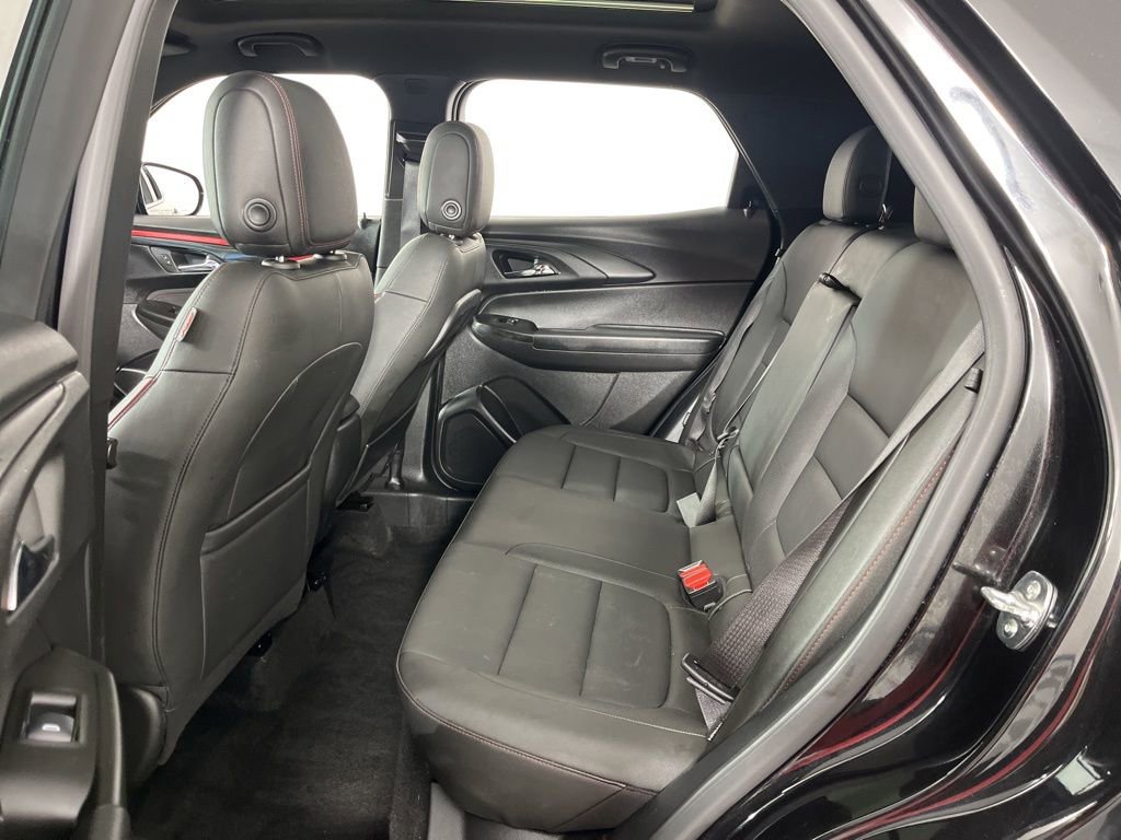 Used 2025 Chevrolet TrailBlazer RS w/ Convenience Package image 36