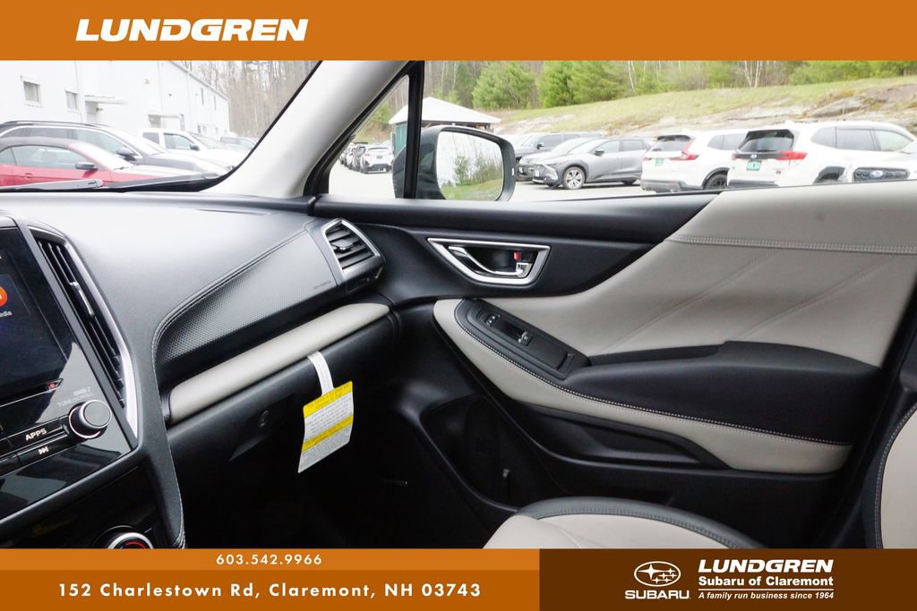 Used 2023 Subaru Forester Limited AWD/4WD image 25