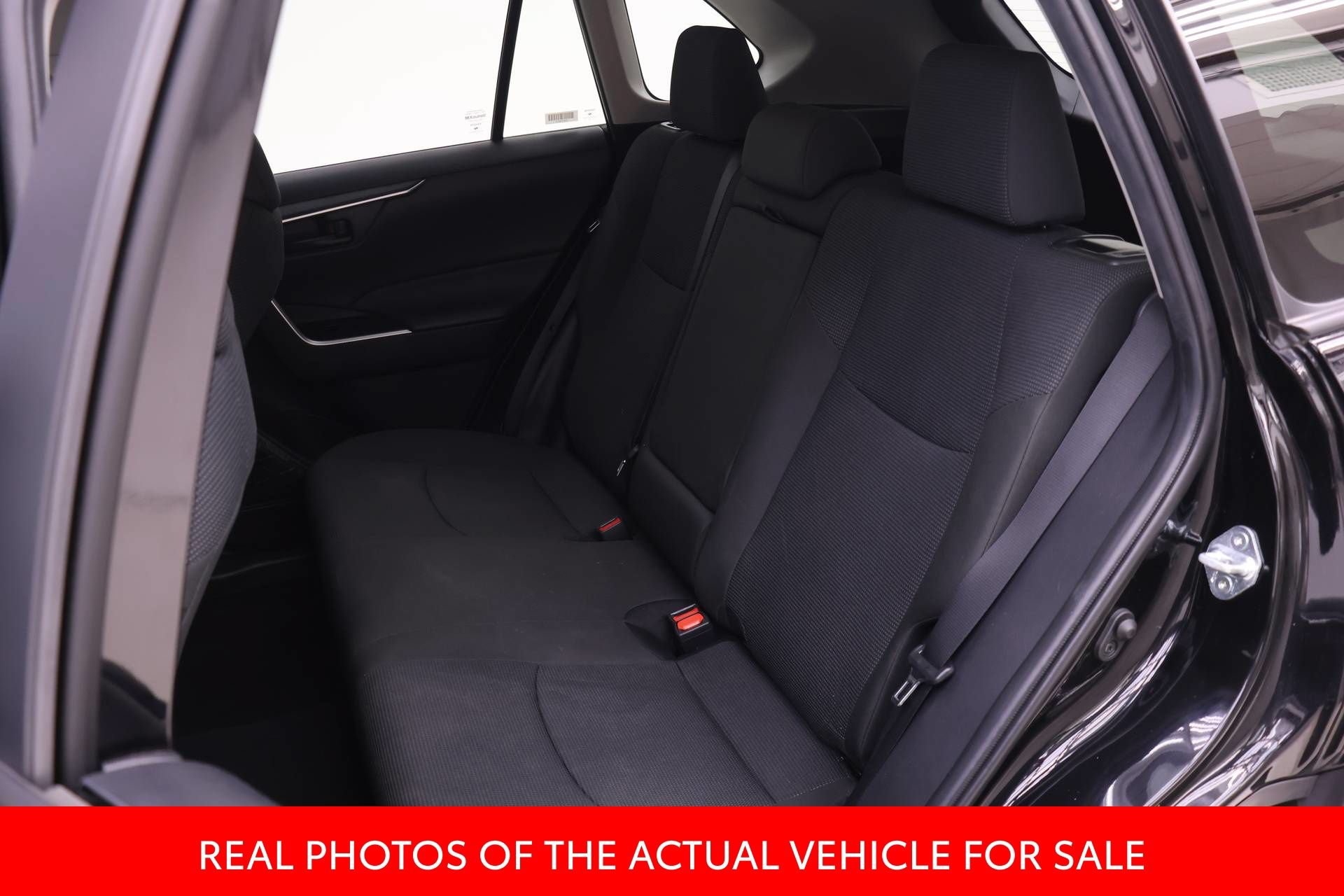 Certified 2024 Toyota RAV4 LE AWD/4WD image 10
