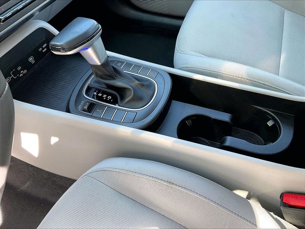 Used 2025 Hyundai Kona SEL AWD/4WD image 20