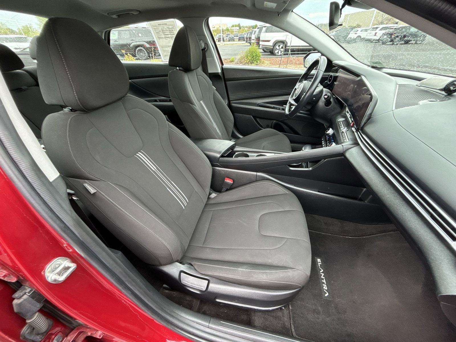 Certified 2024 Hyundai Elantra SEL w/ Convenience Package FWD image 27