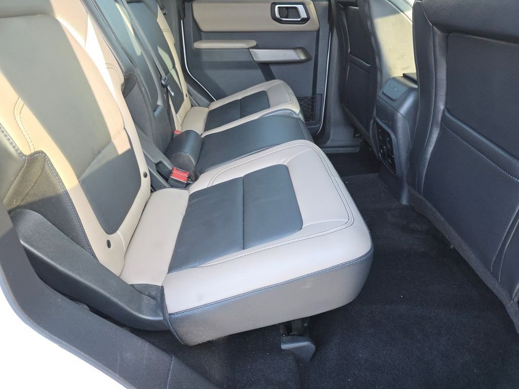 Used 2023 Ford Bronco Wildtrak image 18