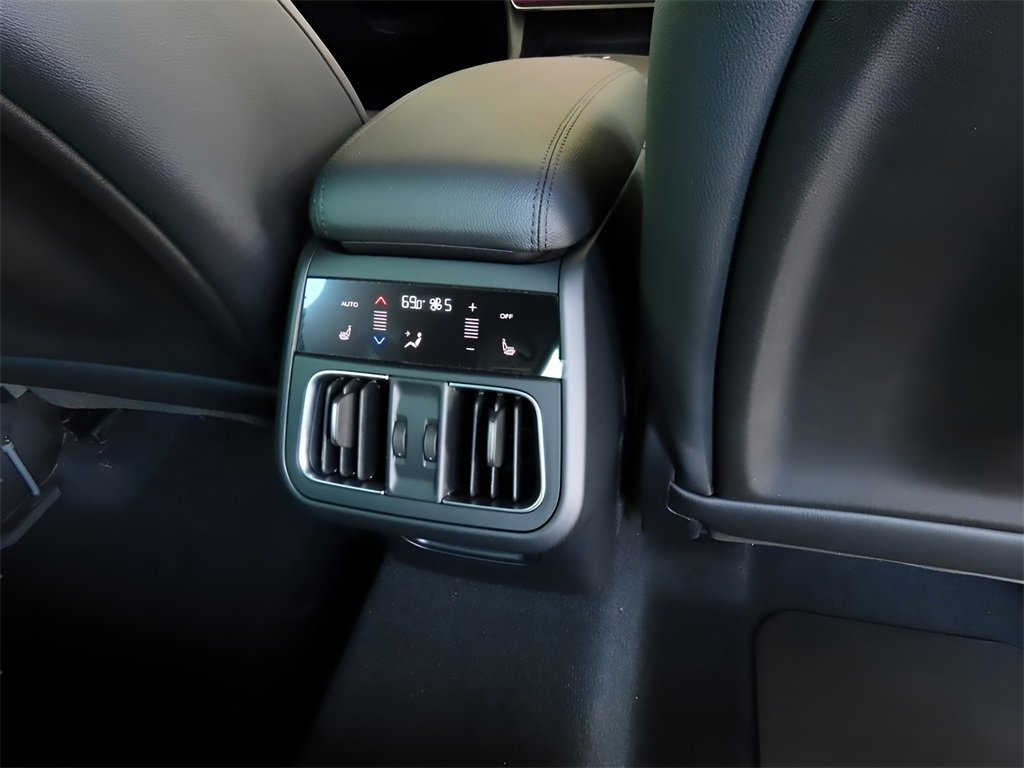 New 2024 Maserati Grecale GT image 18