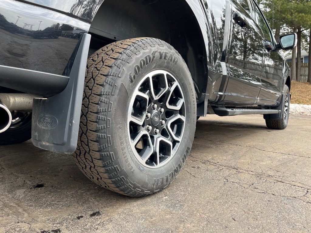 Used 2023 Ford F150 XLT w/ Equipment Group 302A High AWD/4WD image 7