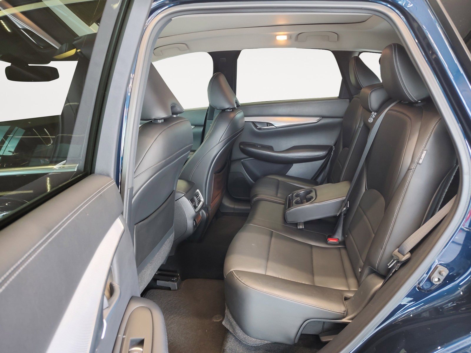 Used 2021 INFINITI QX50 Luxe FWD image 25