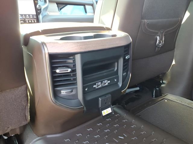New 2026 RAM 2500 Limited image 8