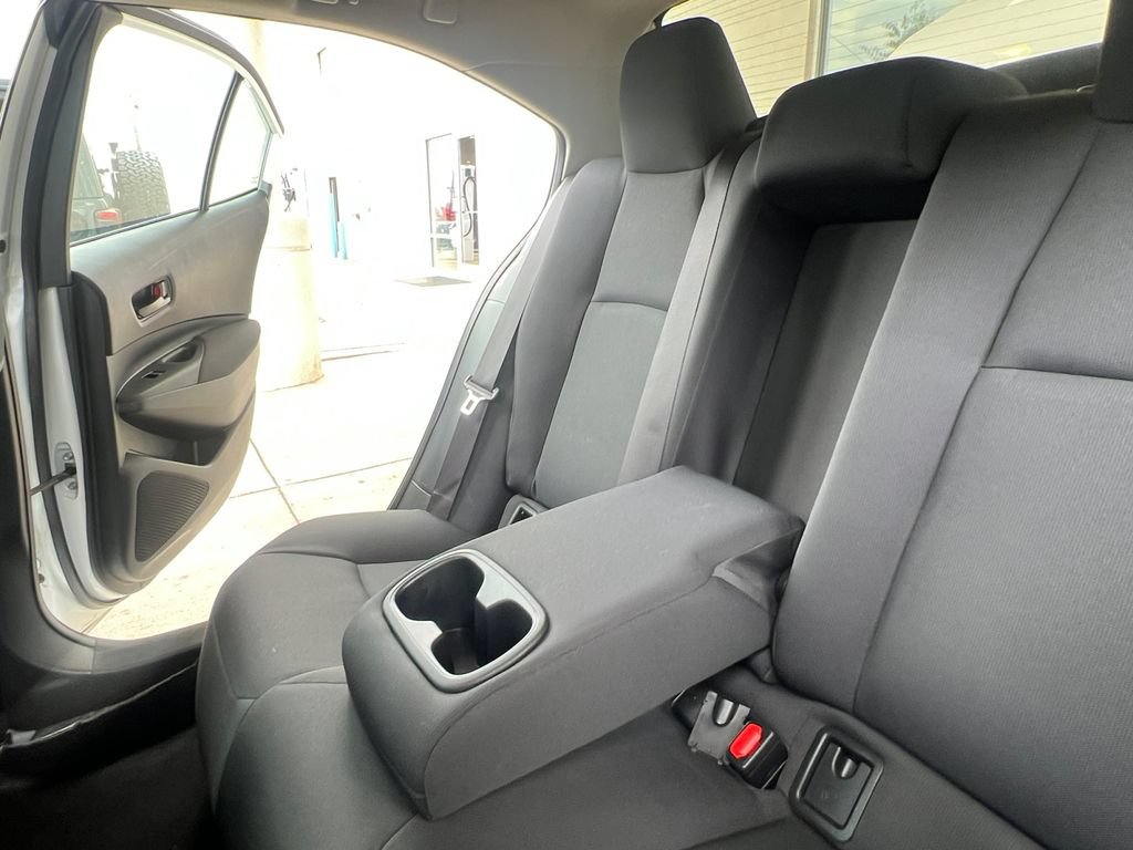 Used 2025 Toyota Corolla LE FWD image 26