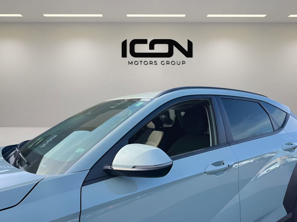 Used 2025 Hyundai Kona SEL FWD image 9