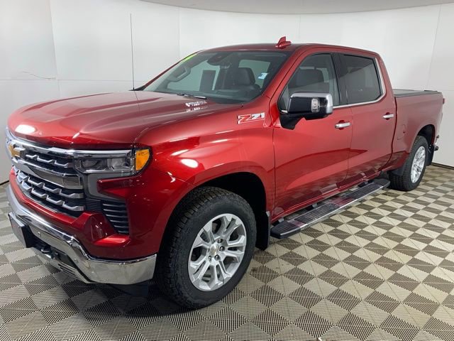 Used 2024 Chevrolet Silverado 1500 LTZ w/ Technology Package image 2