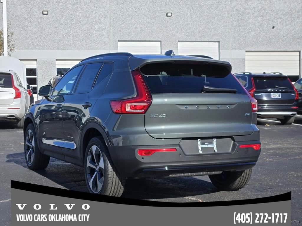 New 2026 Volvo XC40 B4 Core w/ Protection Package Premier image 4
