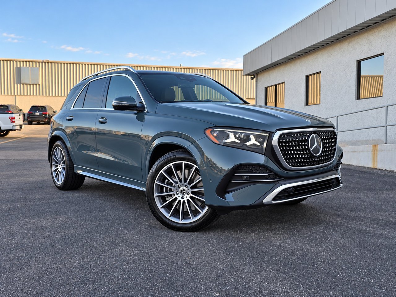 New 2027 Mercedes-Benz GLE 450 4MATIC image 1