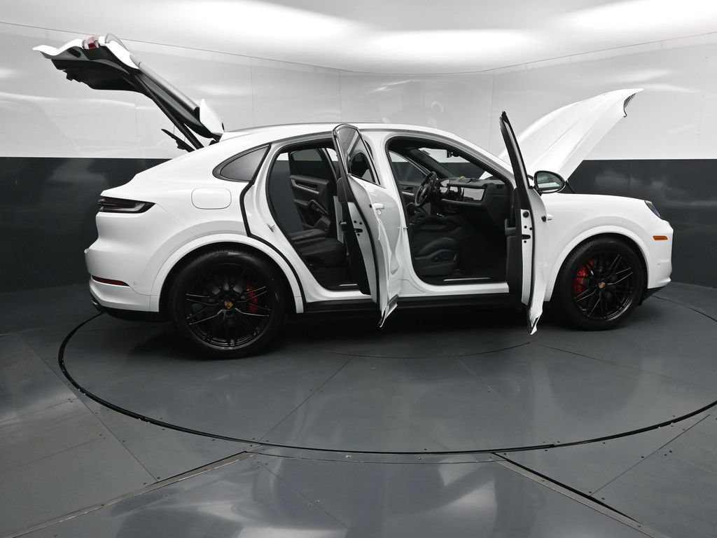 New 2026 Porsche Cayenne S AWD/4WD image 33