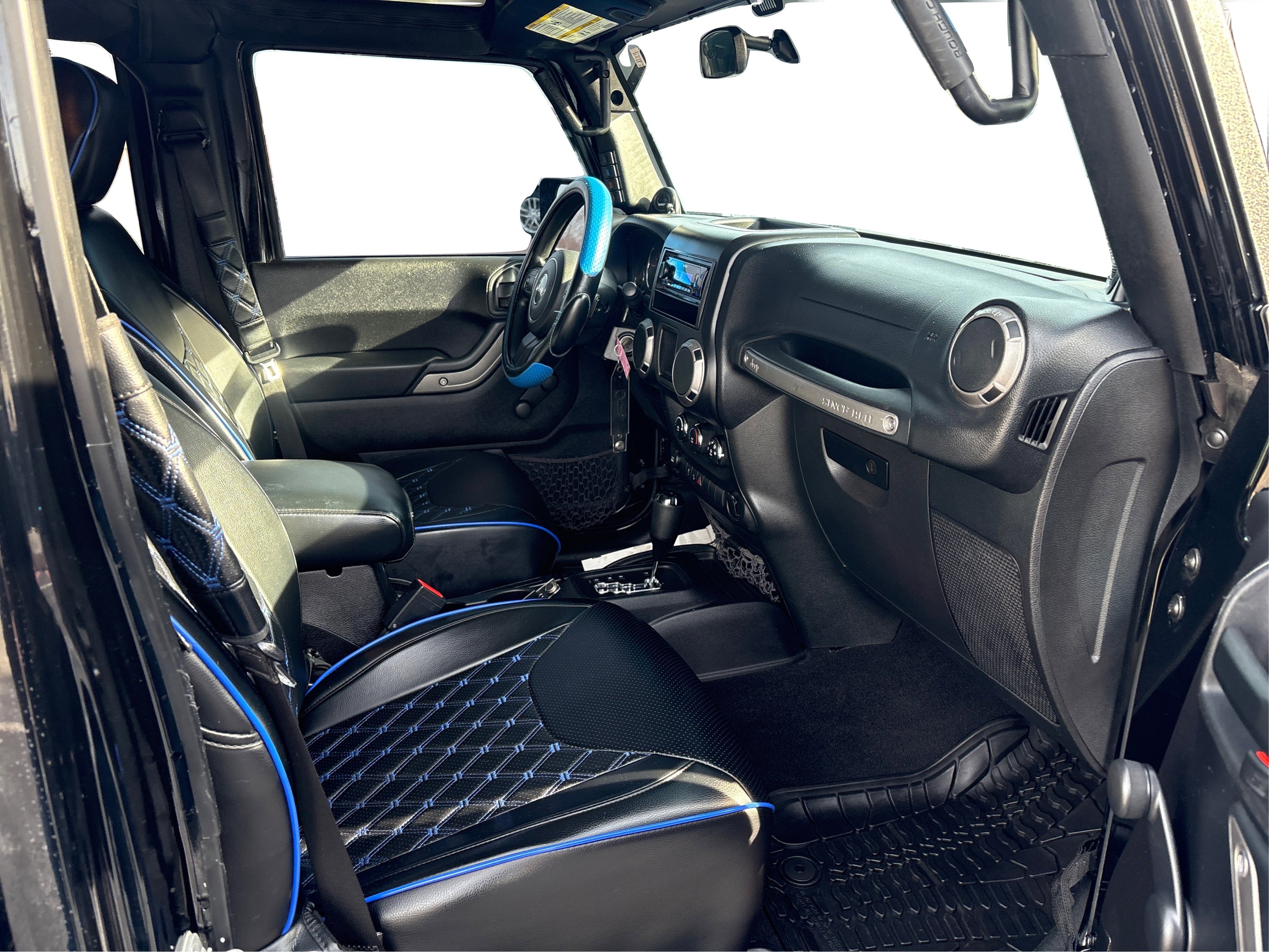 Used 2014 Jeep Wrangler Unlimited Sport w/ Trailer Tow Group image 19