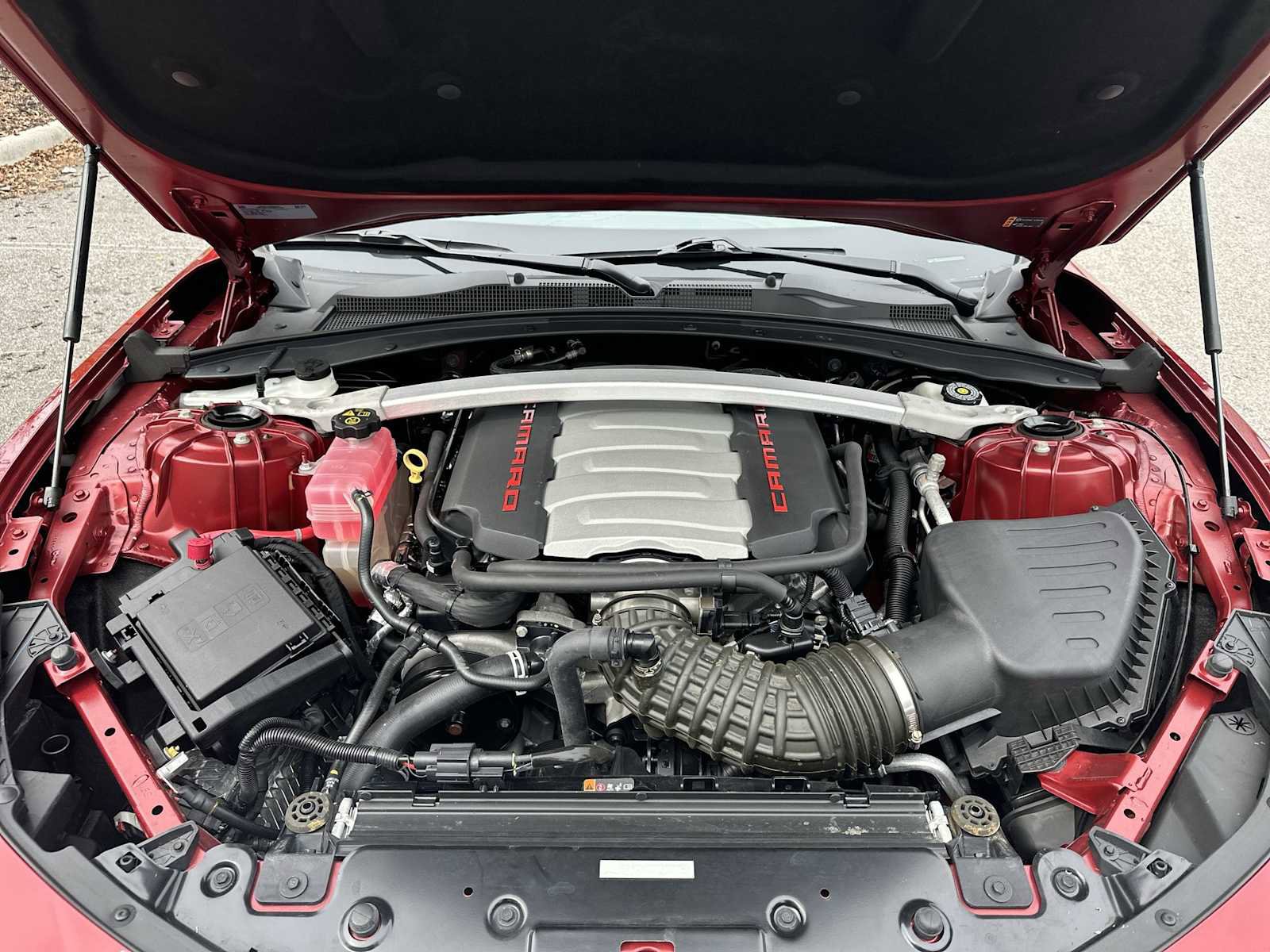 Used 2018 Chevrolet Camaro SS RWD image 13