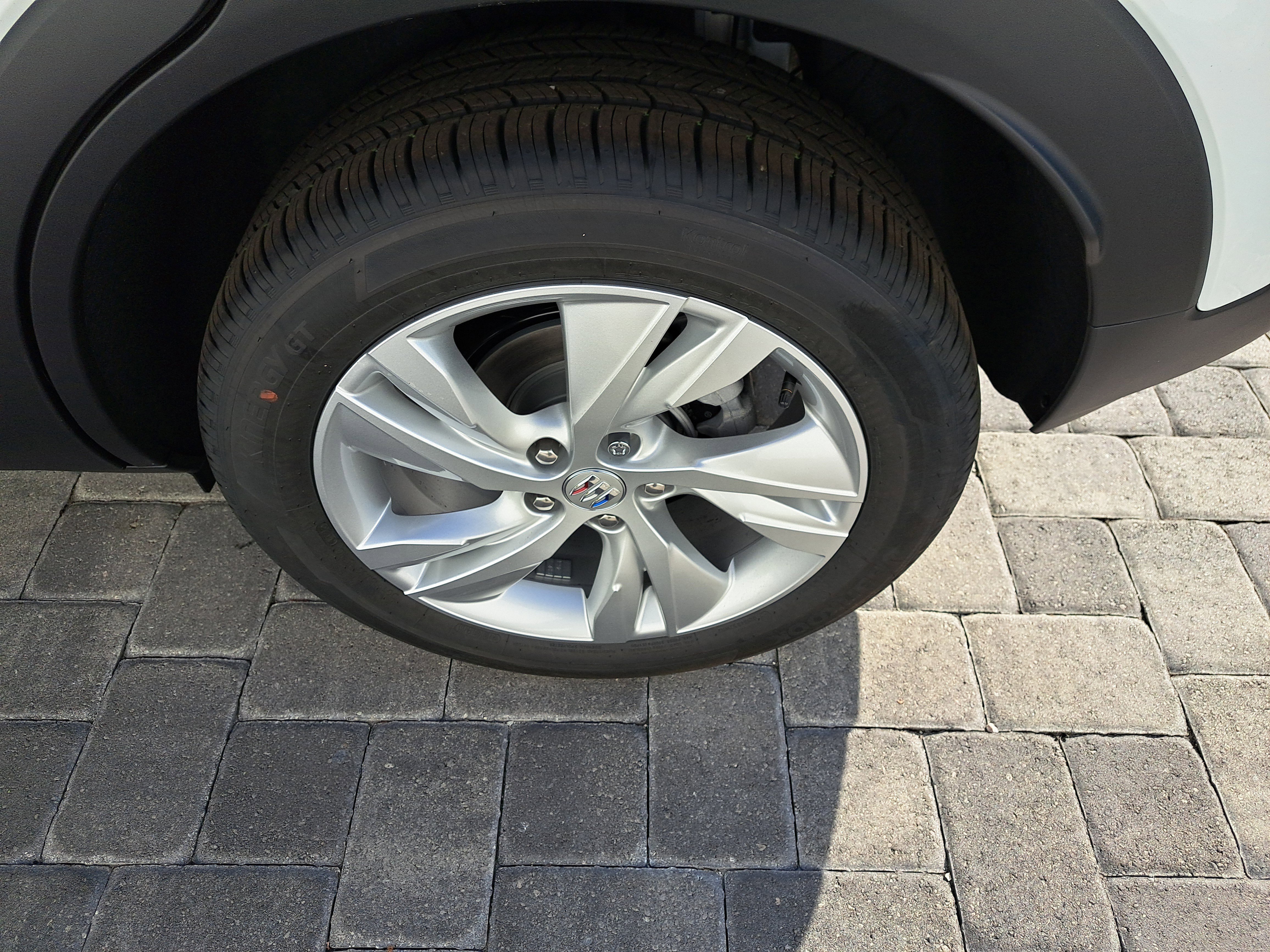 New 2026 Buick Encore GX Preferred w/ Comfort Package image 9