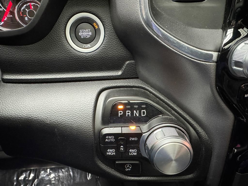 Used 2023 RAM 1500 Laramie AWD/4WD image 23