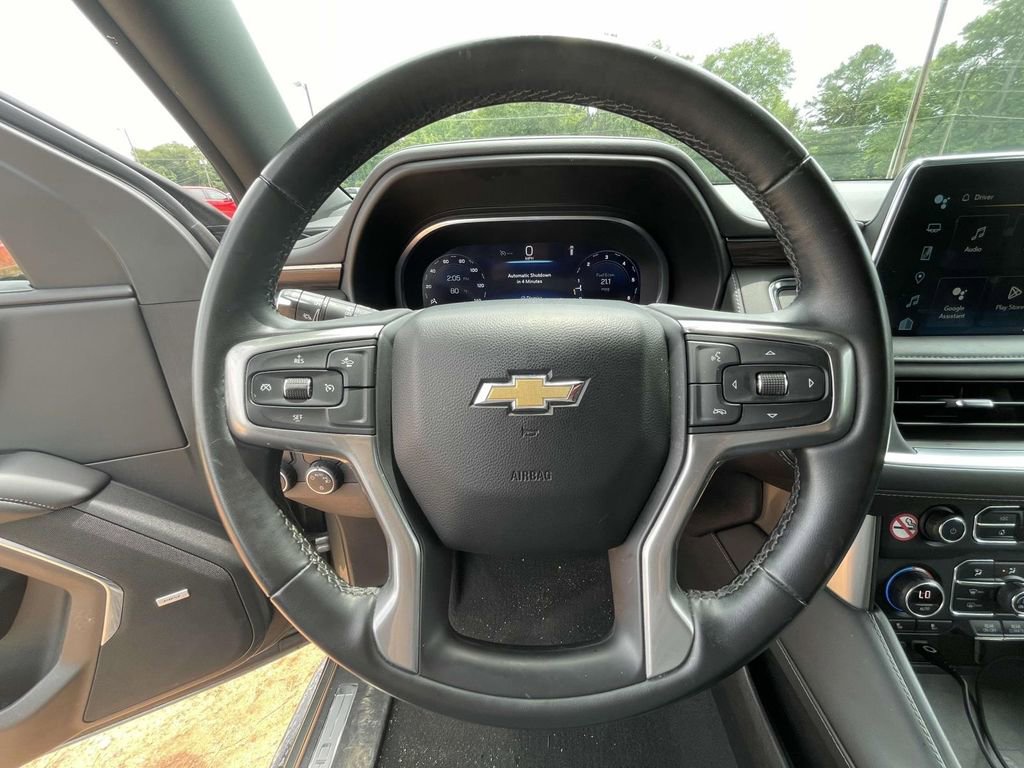 Used 2023 Chevrolet Suburban LT image 19