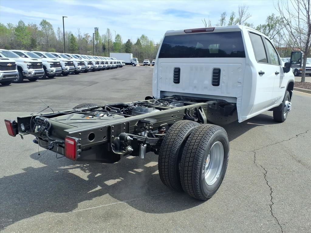 New 2026 Chevrolet Silverado 3500 LT w/ Ambulance/Fire/Rescue Package AWD/4WD image 29