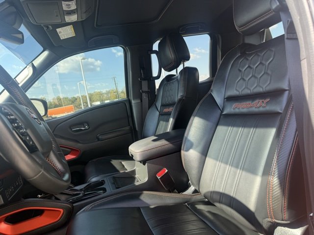 Used 2023 Nissan Frontier PRO-4X w/ Pro-4X Premium Package image 16