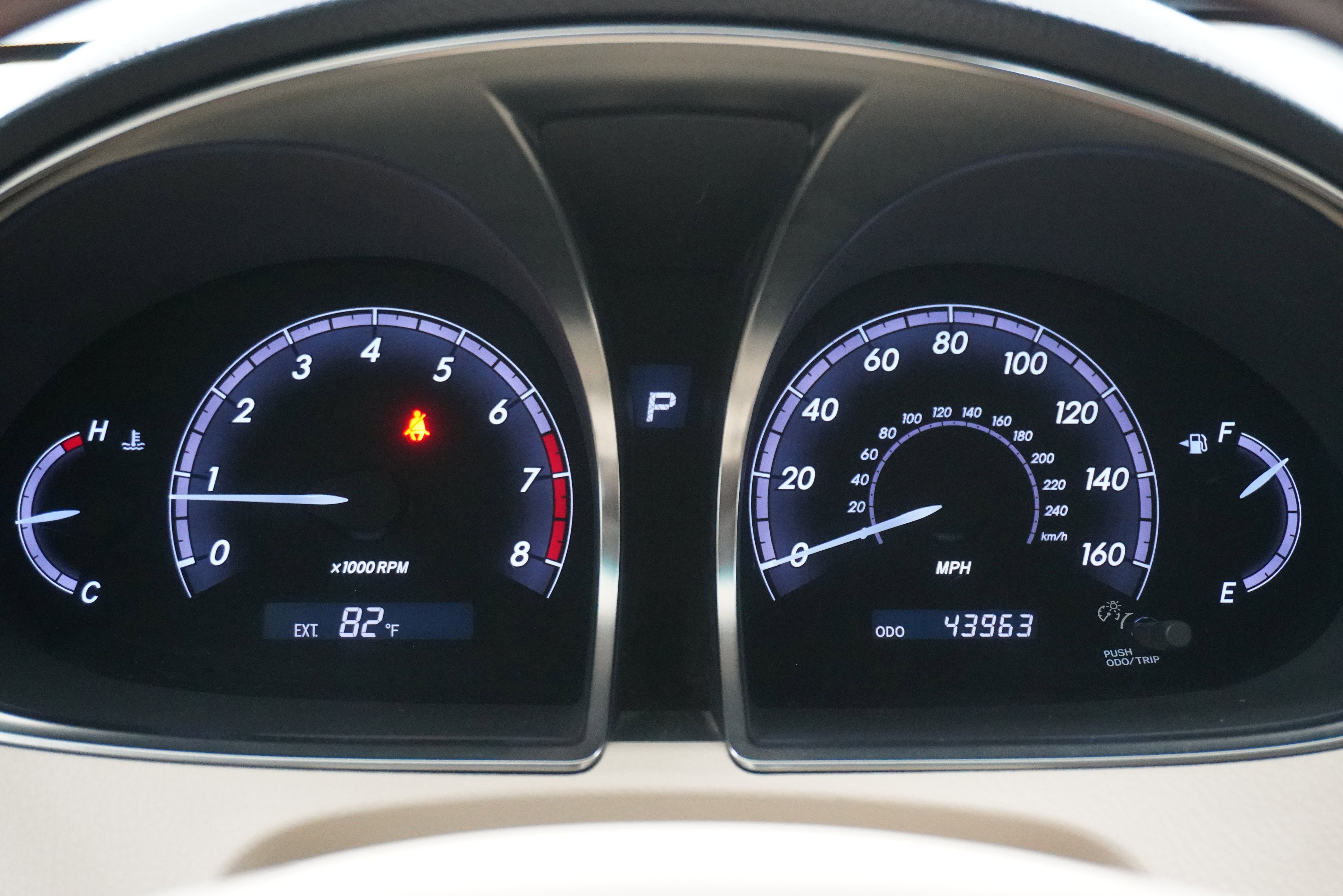 Used 2011 Toyota Avalon Limited FWD image 18