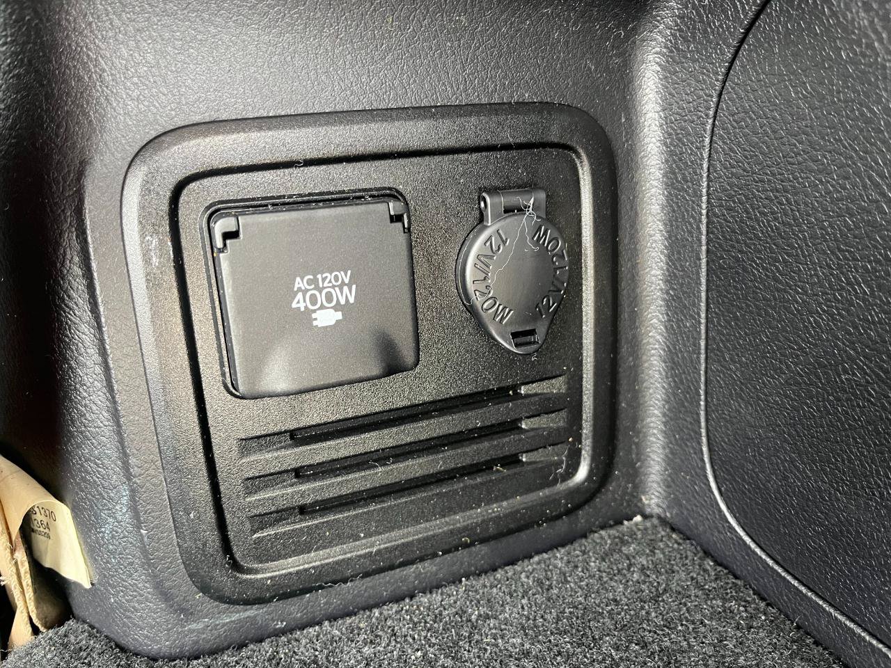 Used 2013 Toyota 4Runner Limited AWD/4WD image 25