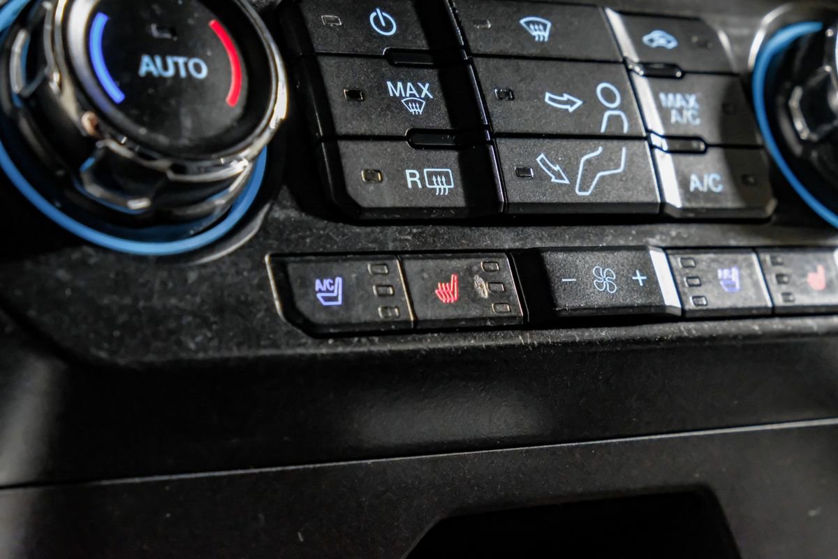 Used 2017 Ford F350 Lariat w/ Lariat Ultimate Package image 26