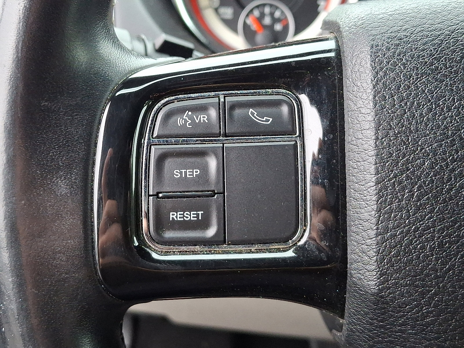 Used 2016 Dodge Grand Caravan SE image 20