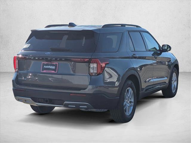 New 2026 Ford Explorer Active w/ Active Comfort Package image 2