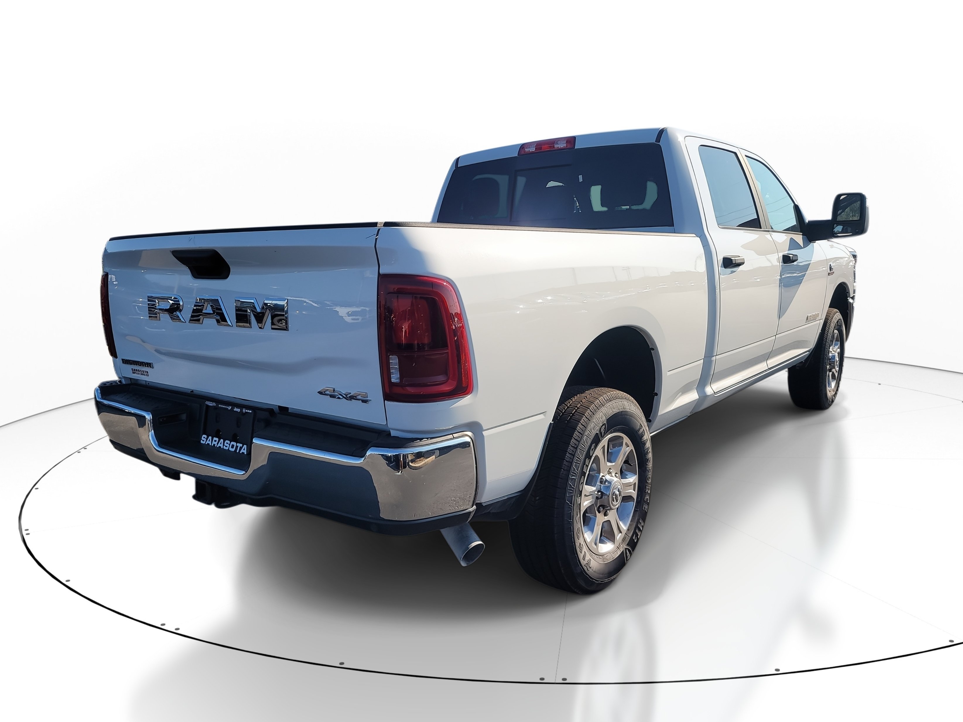 New 2026 RAM 3500 Big Horn AWD/4WD image 6