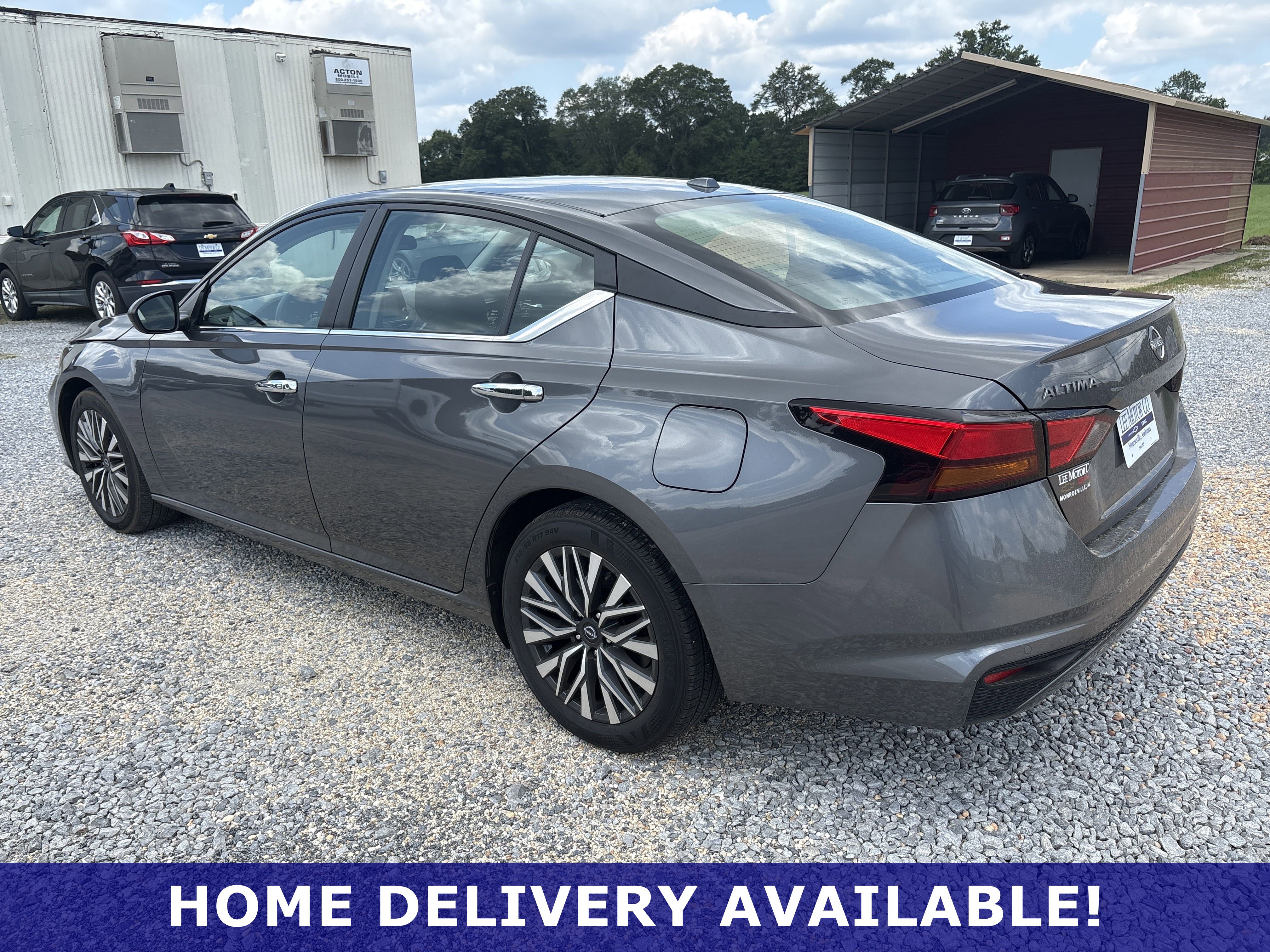 Used 2025 Nissan Altima 2.5 SV image 6