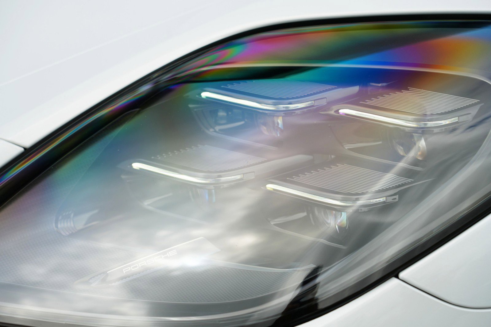 Used 2024 Porsche Panamera 4 w/ Premium Package image 65