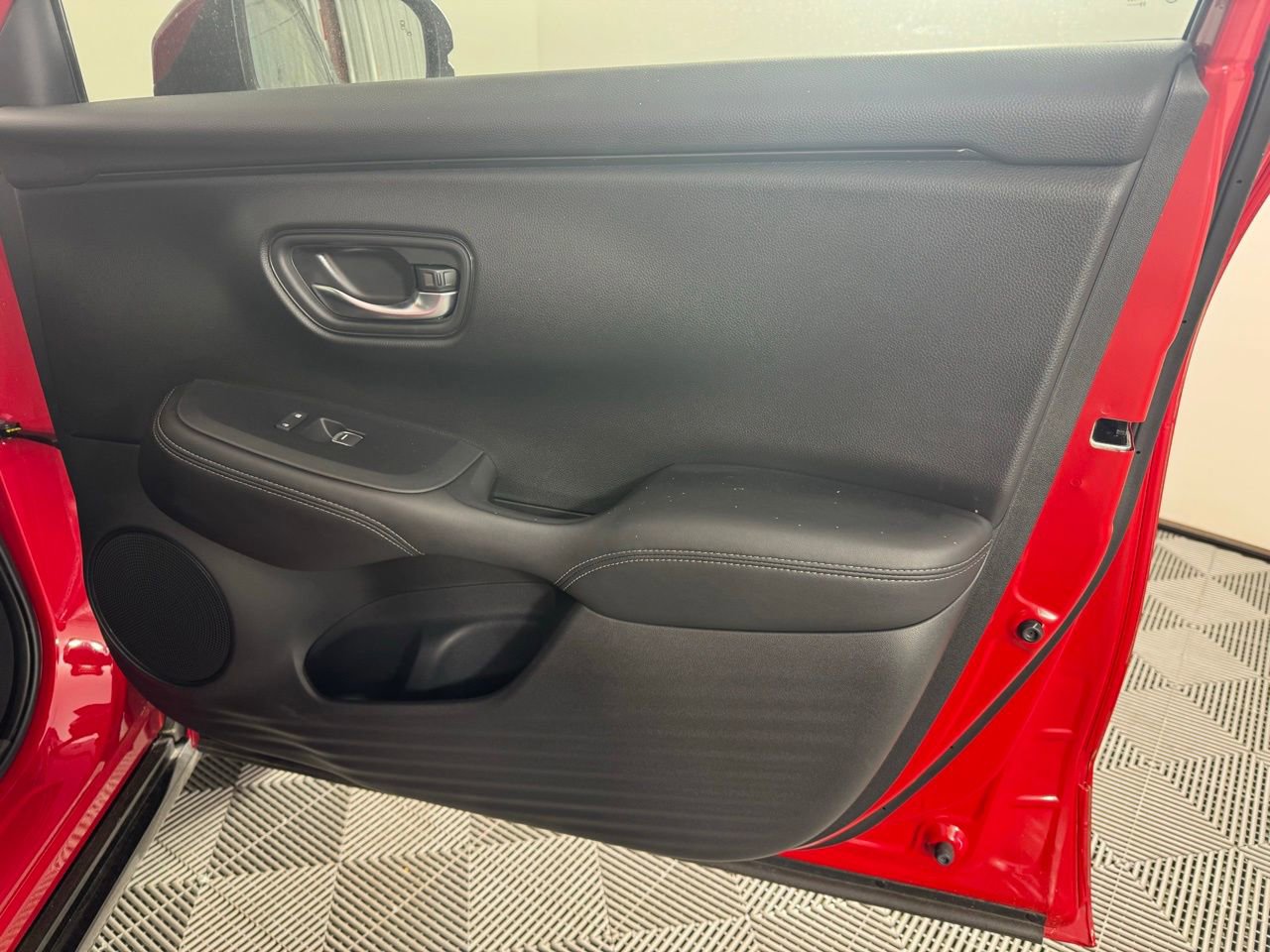 Used 2024 Honda HR-V EX-L image 20