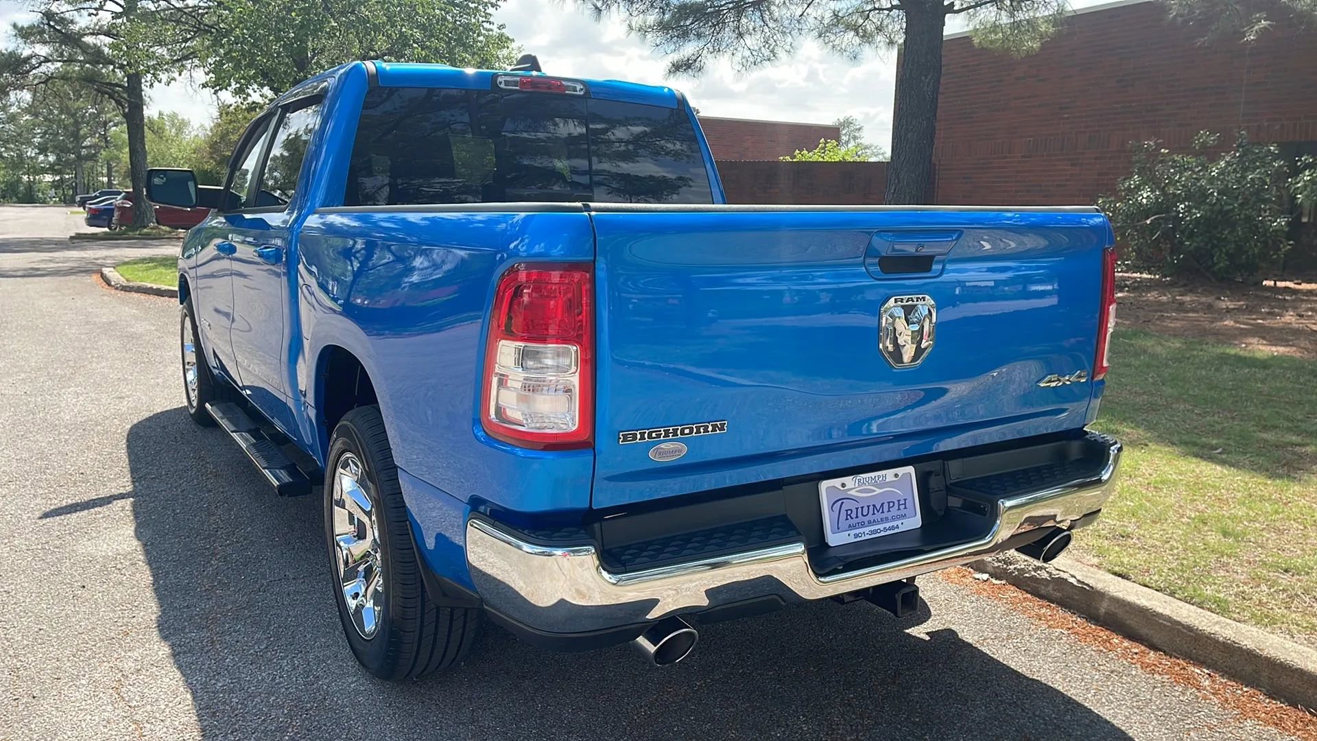 Used 2021 RAM 1500 Big Horn AWD/4WD image 3