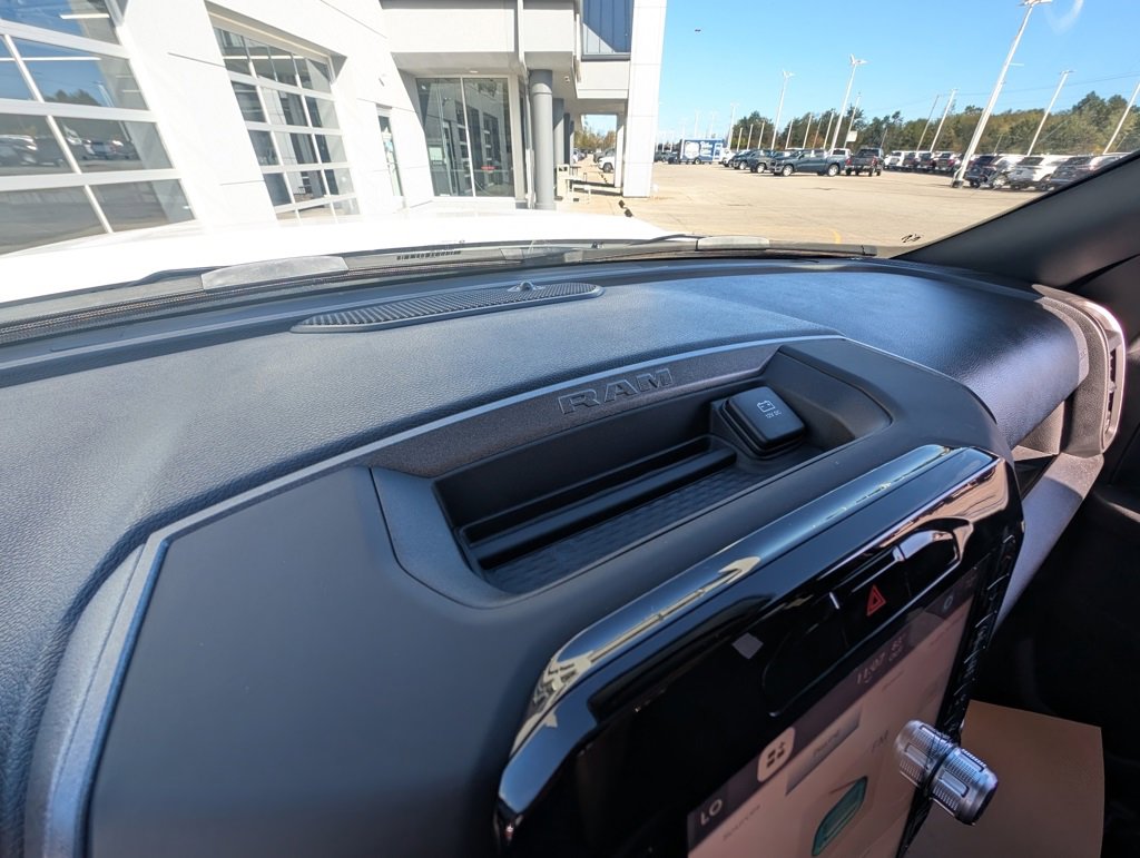 New 2026 RAM 2500 Tradesman image 33
