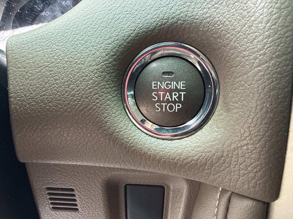 Used 2015 Lexus GX 460 w/ Premium Package image 38