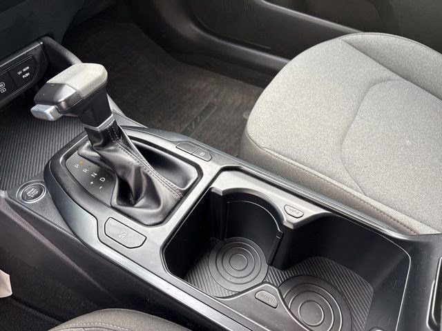 Used 2025 Kia K4 LXS image 25