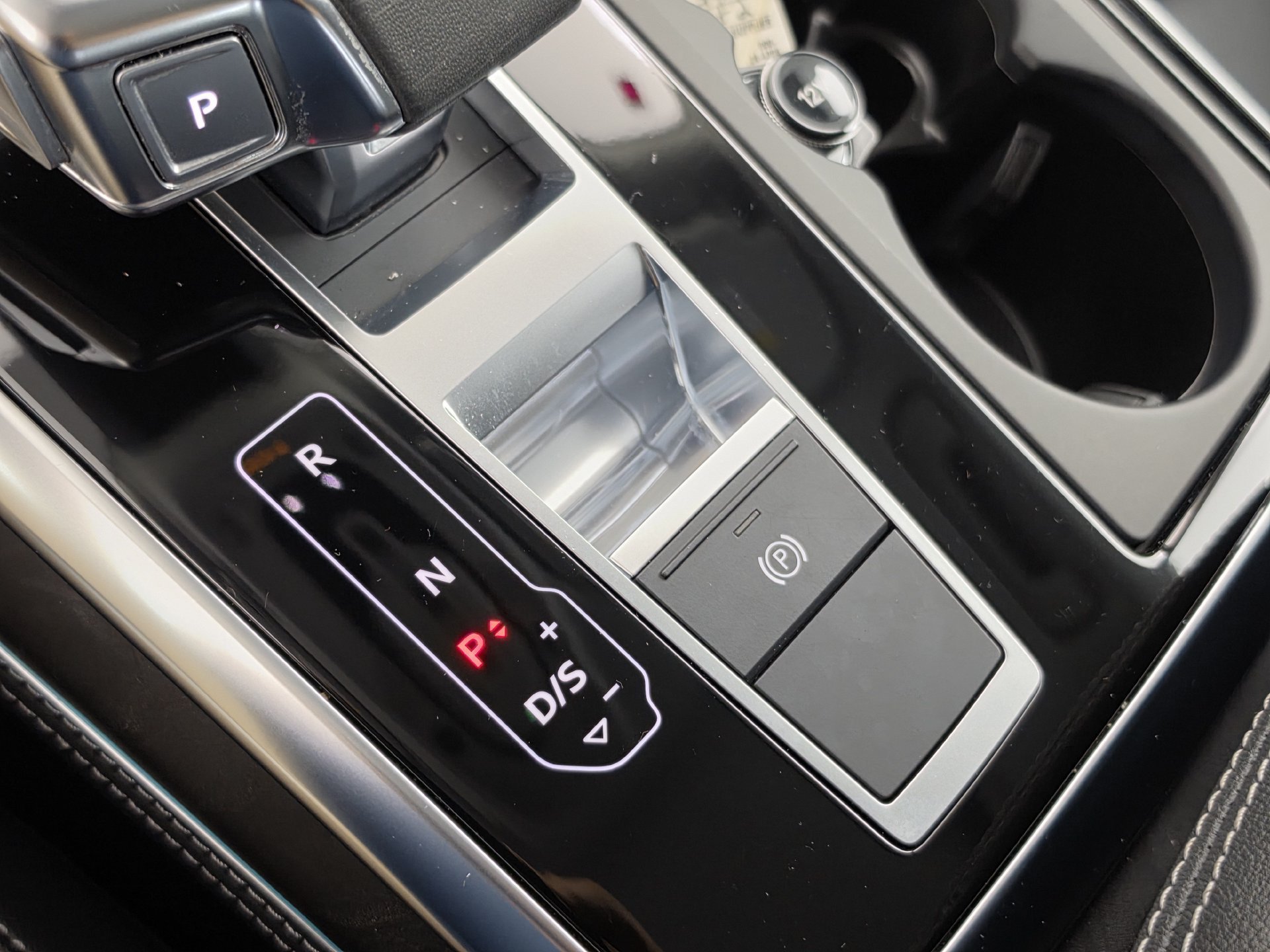 Certified 2023 Audi Q8 Premium Plus w/ Premium Plus Package AWD/4WD image 20