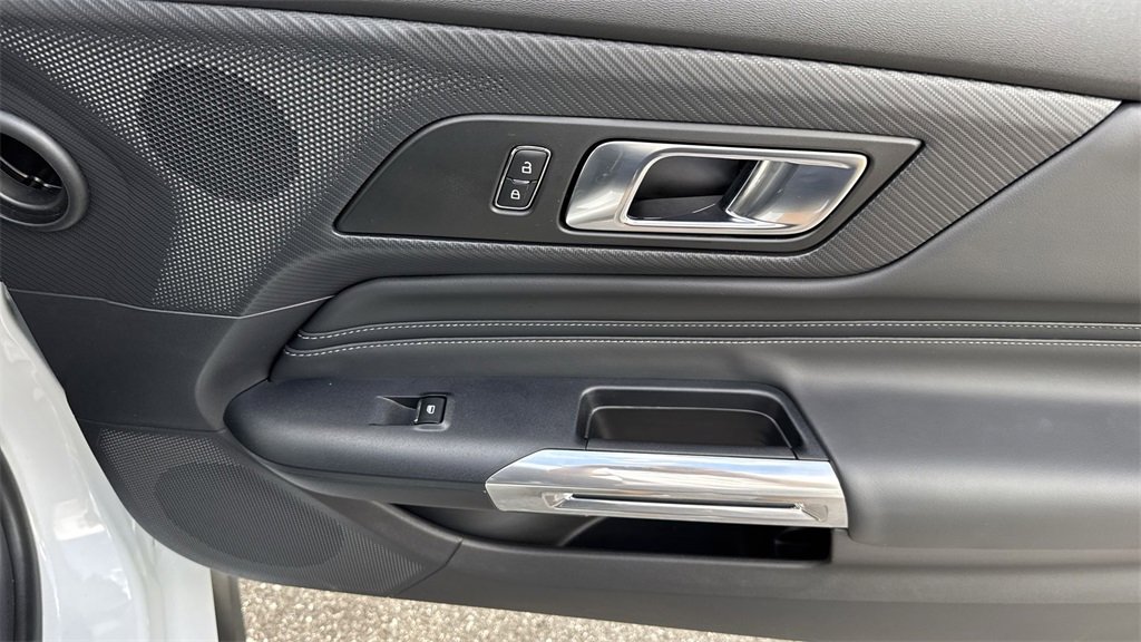 Used 2024 Ford Mustang GT Premium image 45