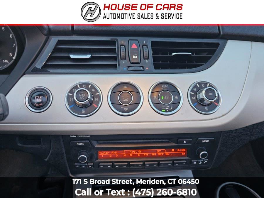 Used 2015 BMW Z4 sDrive28i image 38