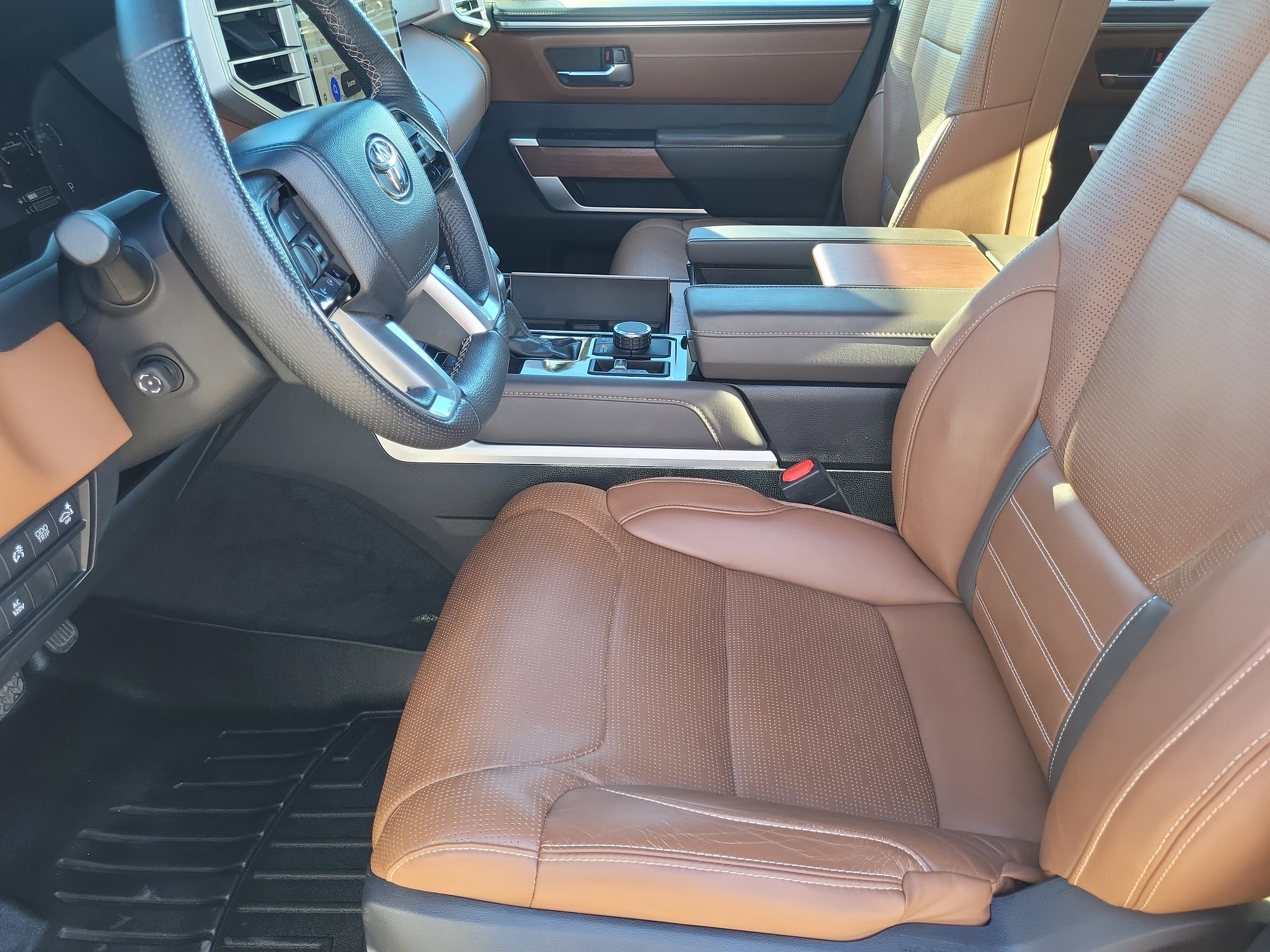 Used 2023 Toyota Tundra 1794 Edition image 9