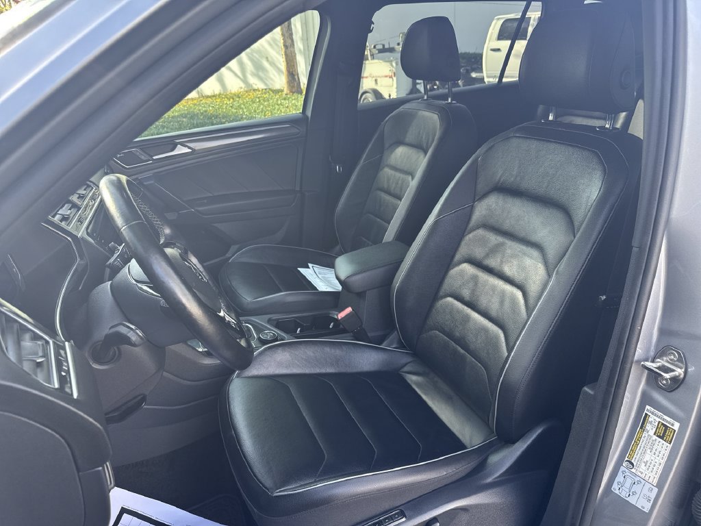 Used 2020 Volkswagen Tiguan SEL Premium R-Line AWD/4WD image 14
