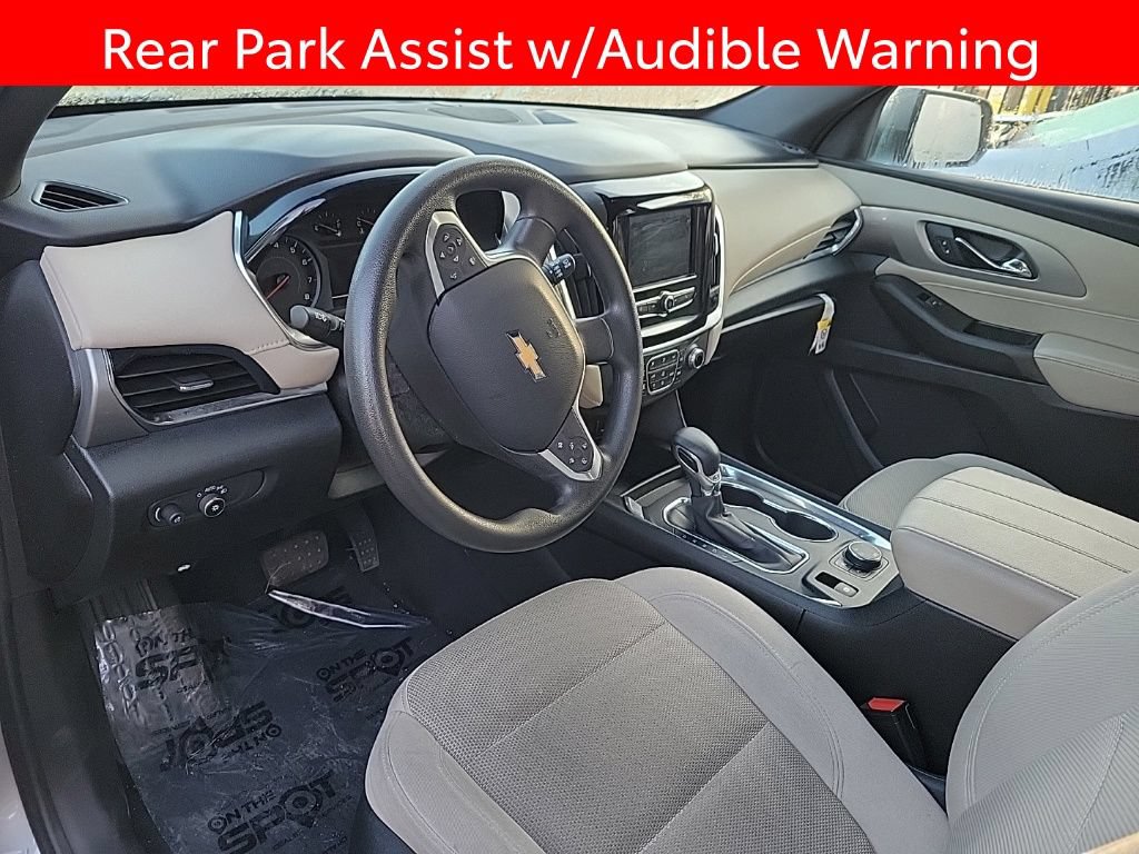 Used 2023 Chevrolet Traverse LS w/ Safety Package AWD/4WD image 7