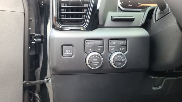 New 2026 GMC Sierra 2500 AT4 w/ Technology Package AWD/4WD image 12
